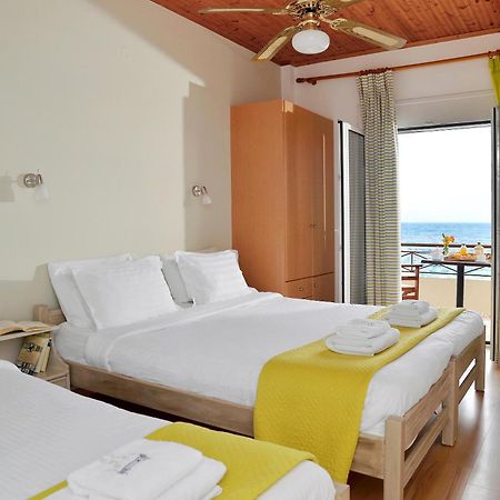 Pharos Rooms Ilia Bagian luar foto