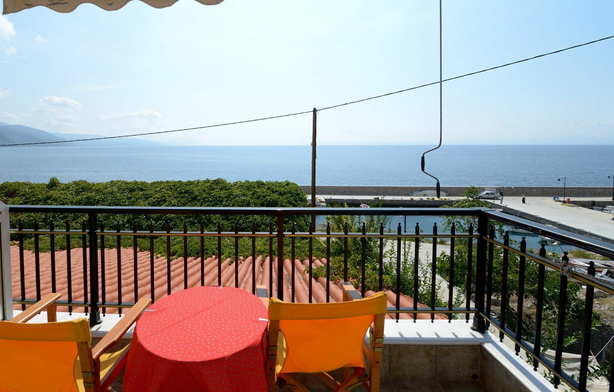 Pharos Rooms Ilia Bagian luar foto